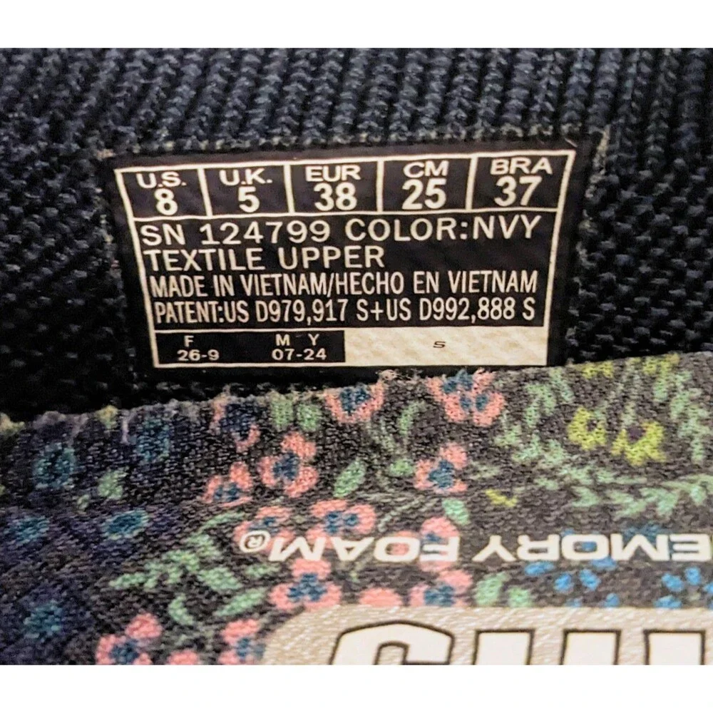 Skechers go walk
